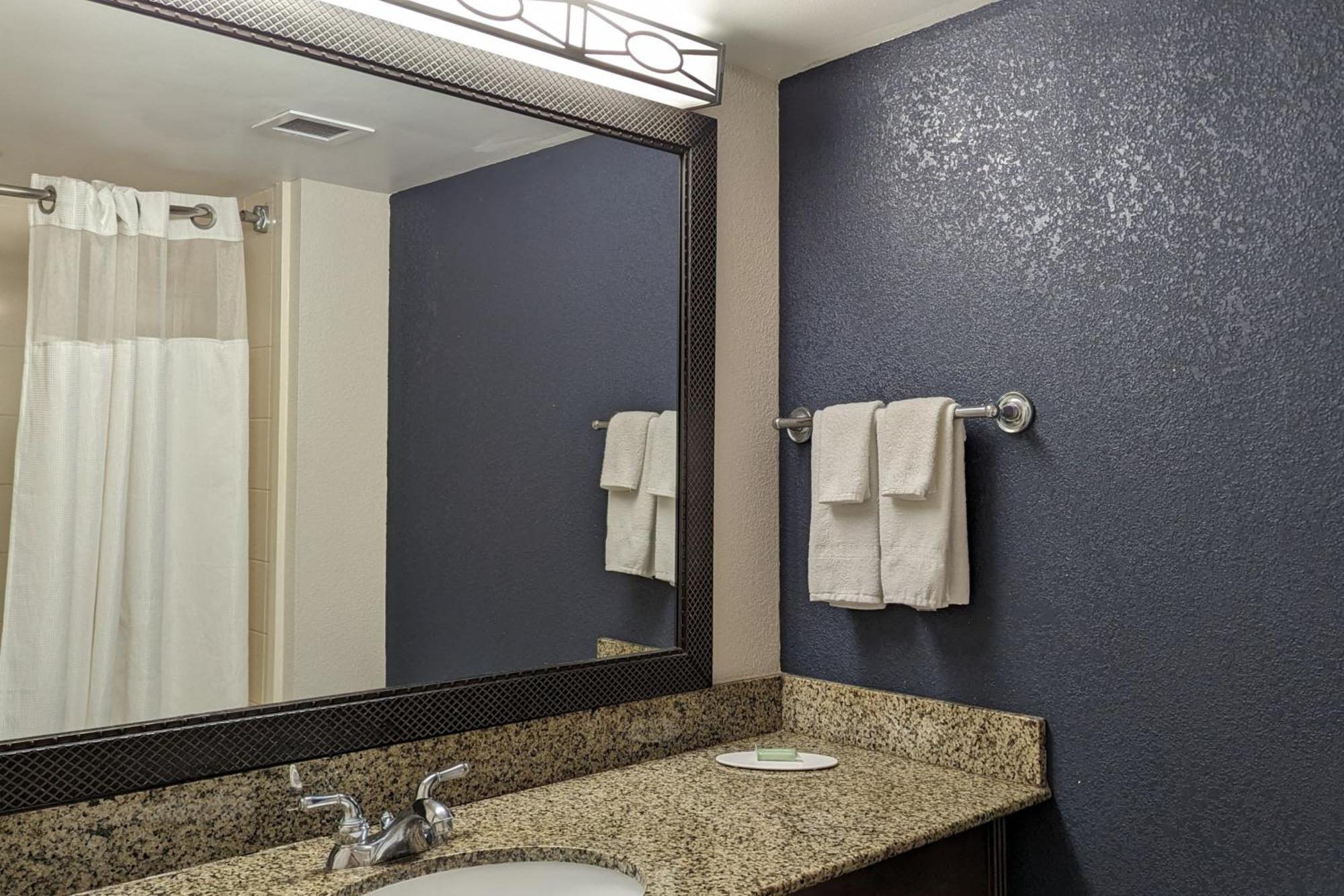 Fairfield Inn & Suites By Marriott Valdosta Bagian luar foto
